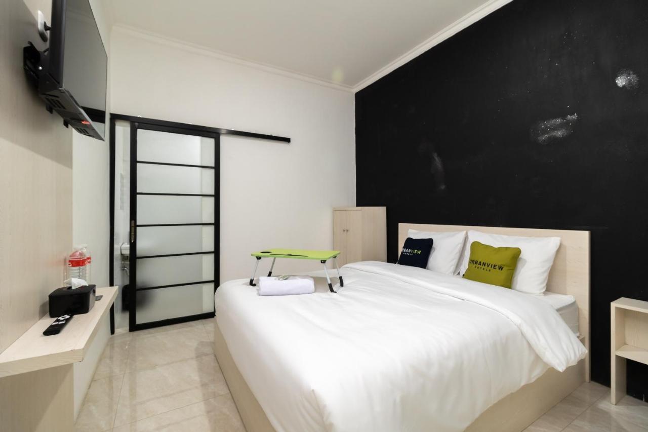 Urbanview Bizhome Artha Gading Boulevard By Reddoorz Hotel Jakarta